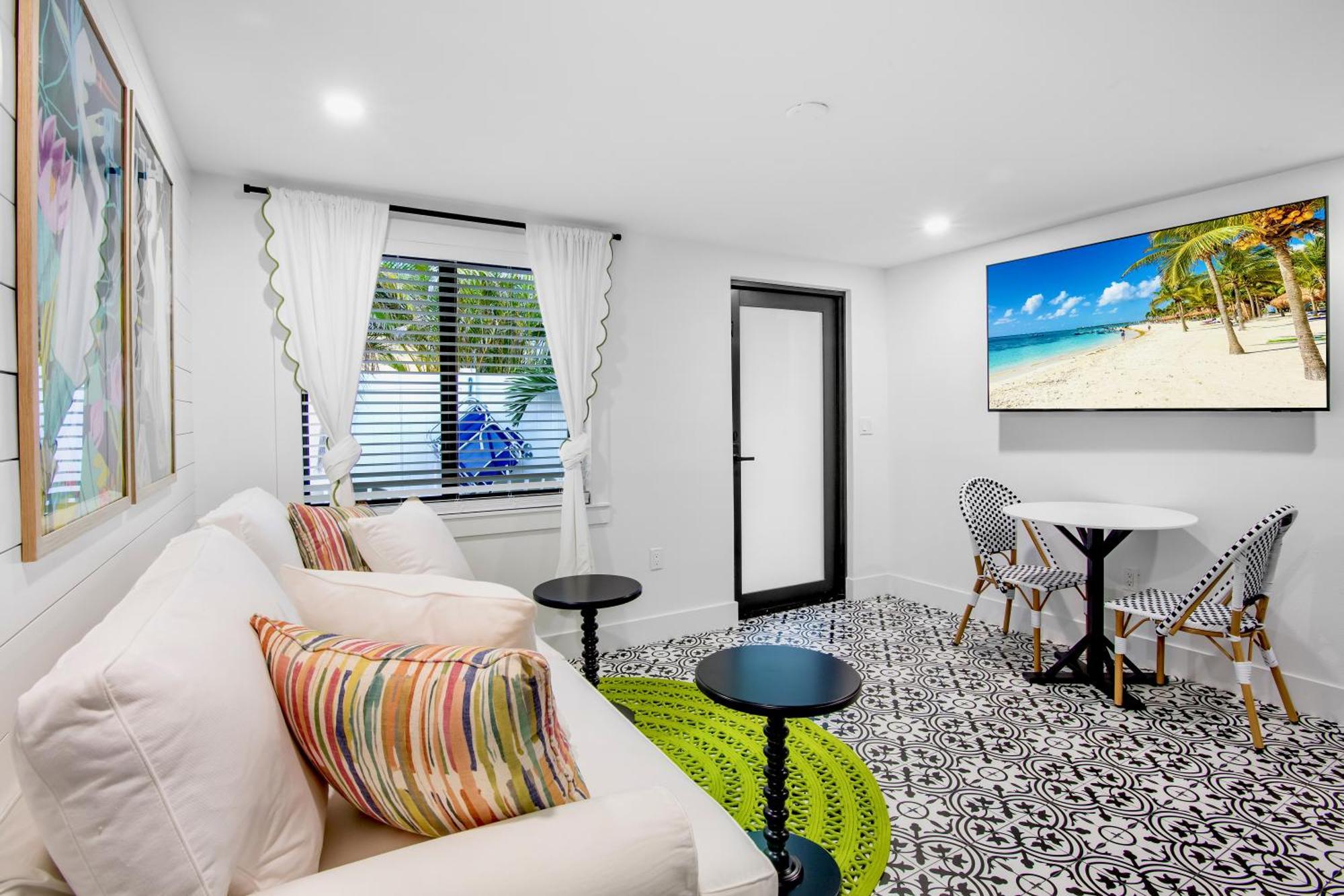 Captain'S Quarters At Anna Maria Island Inn เบรเดนทันบีช ภายนอก รูปภาพ